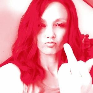 Meet your Posher, Leslie